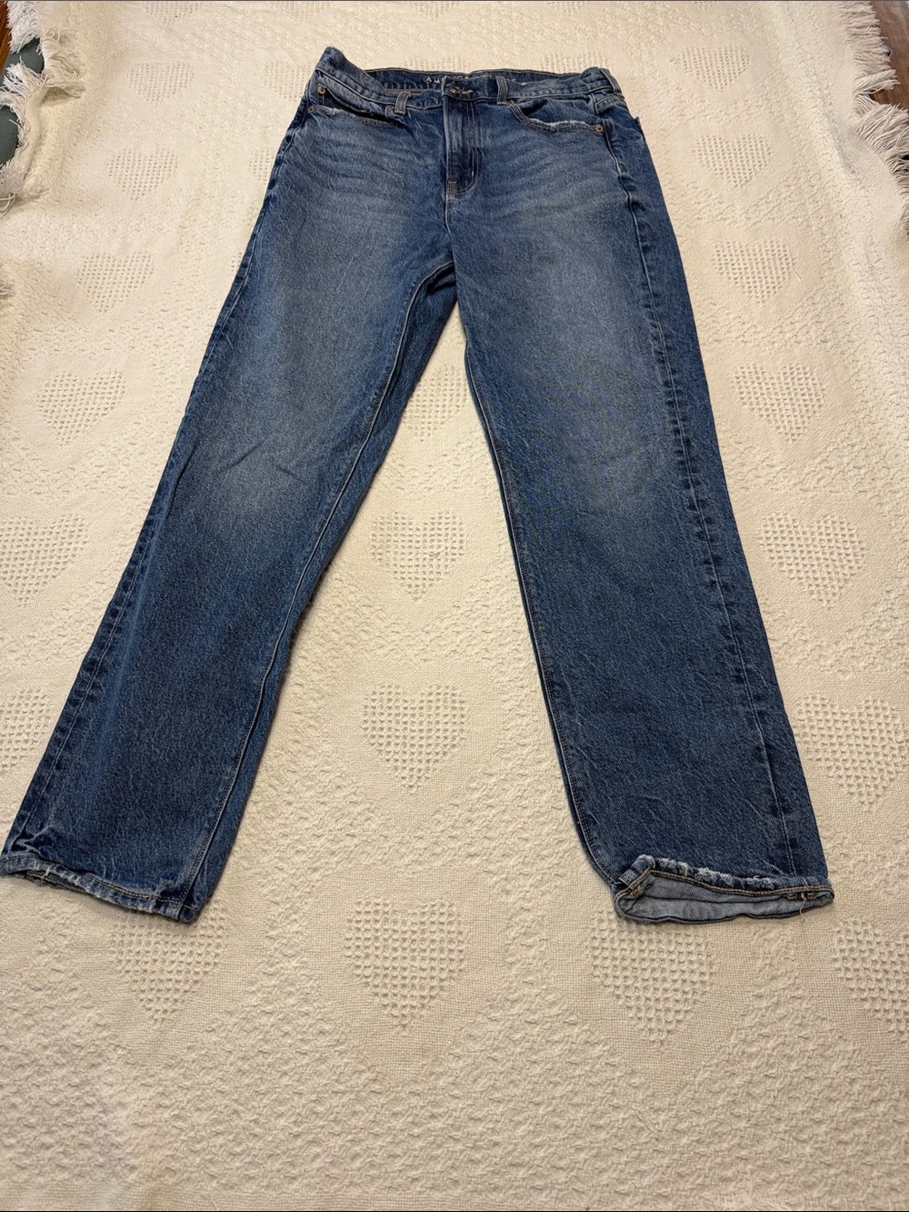 American Eagle Super Hi-Rise Straight Blue Jeans (8)